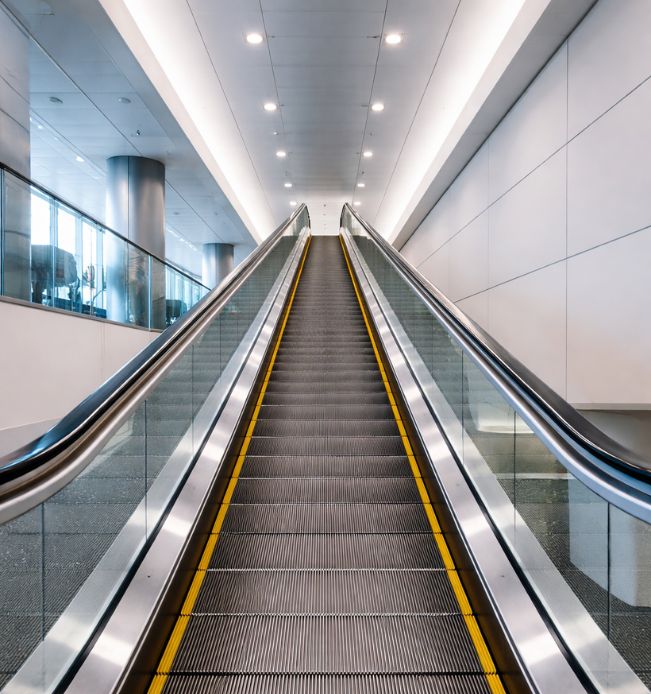 inclined moving walkway