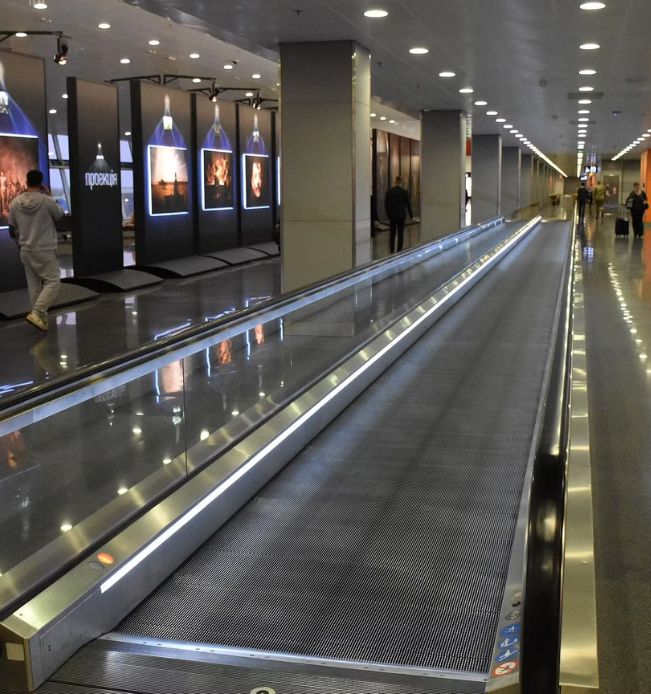 moving walkways in uae